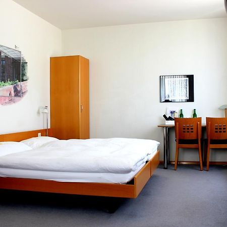Hotel Munchnerhof Basel Exteriör bild